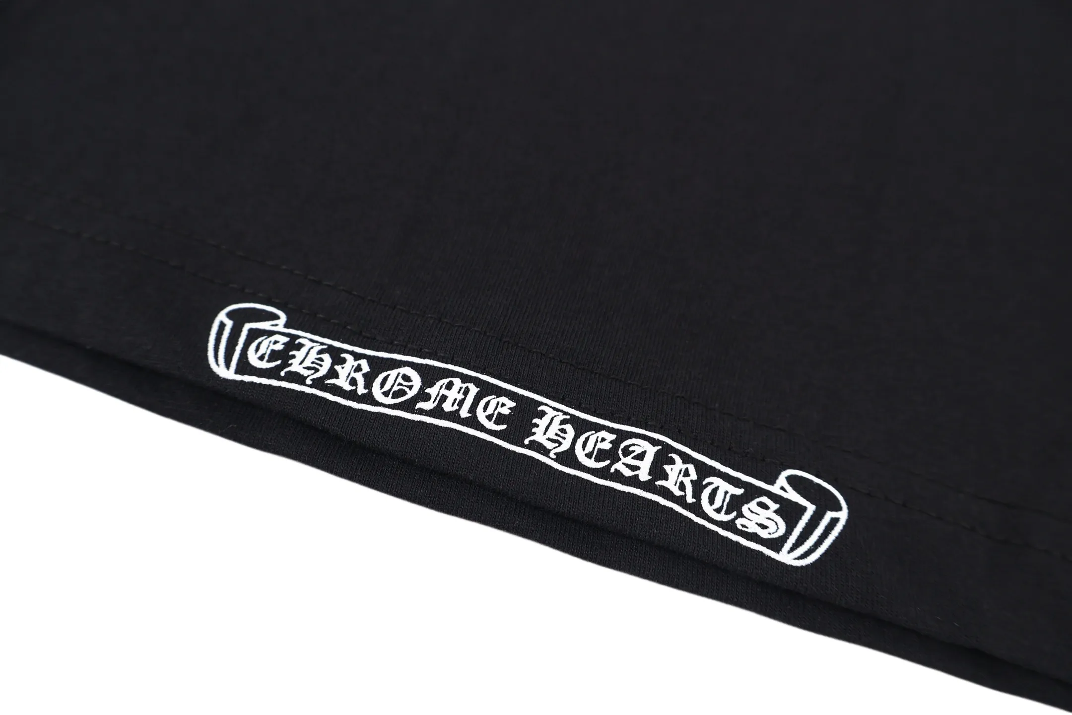 CH 90S （Black） ， ， Retro ， Breathable ， 。 ， ， ， 。 ， ； ， 、 ； ， ， ， ， Versatile 。 ， ， Same Style ， ， ， ， Same Style。 Size:S-M-L